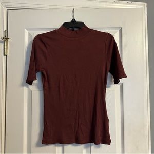 Ribbed Mock Neck Fitted Top